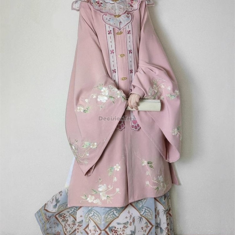 Embroidery Horse - Conjunto de hanfu bordado de la
