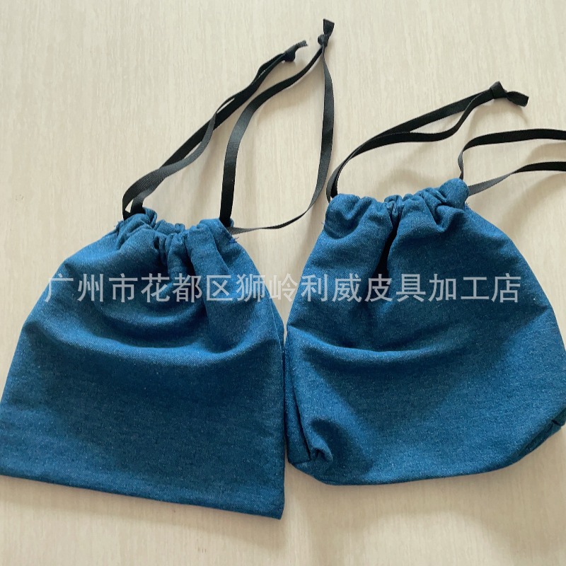 Bolso de Mano de Mezclilla con - Embroidery Gift reseña y precio