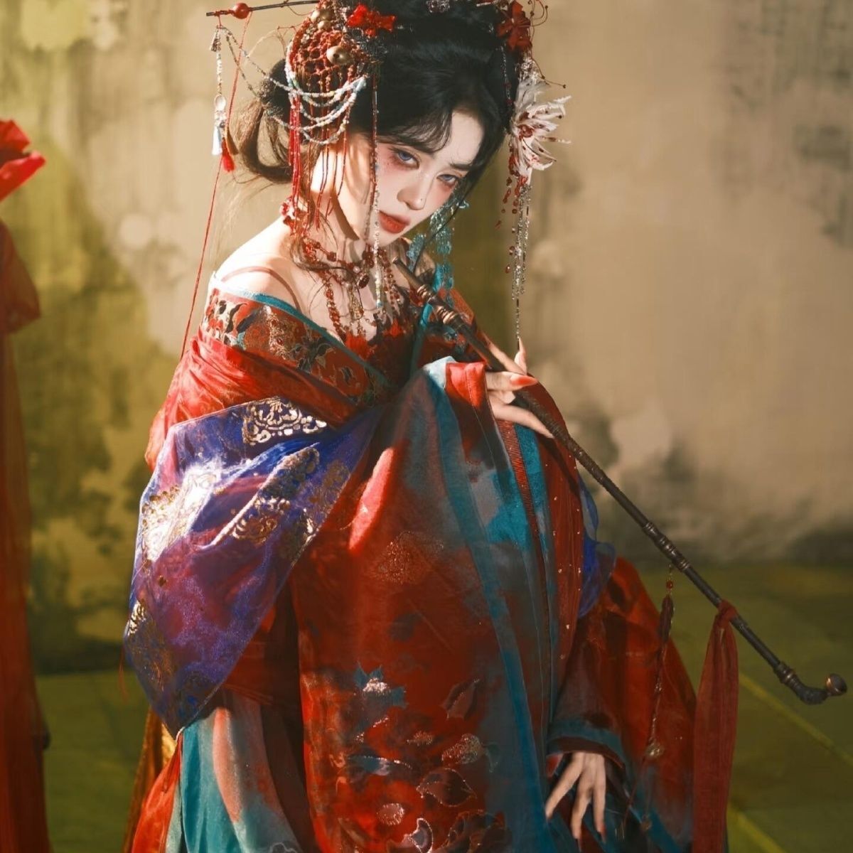 Traje Tradicional Hanfu Negro  - Embroidery Uniform reseña y precio