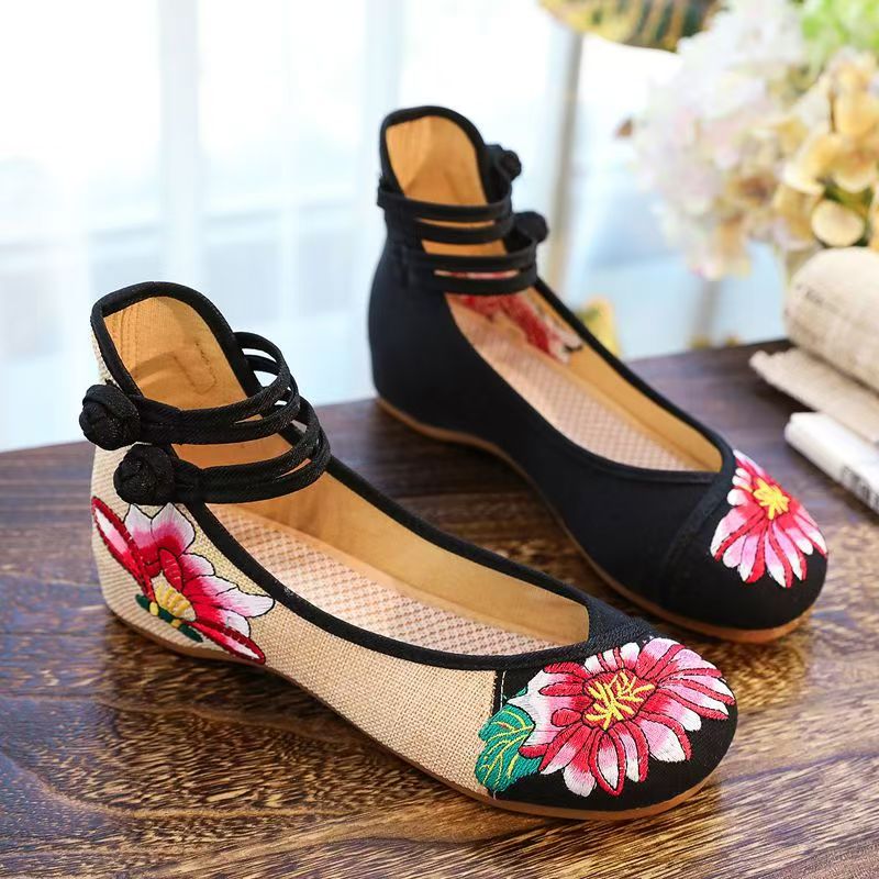 Zapatos de cuña de tela bordad - Embroidery Horse reseña y precio