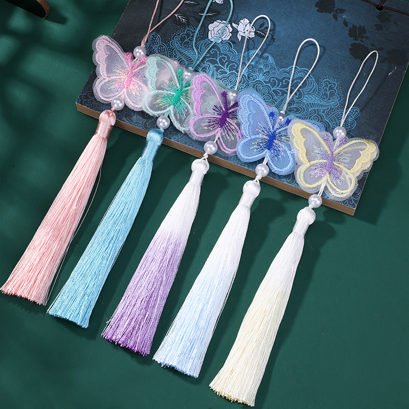 Borla de mariposa con bordado  - Embroidery Horse reseña y precio
